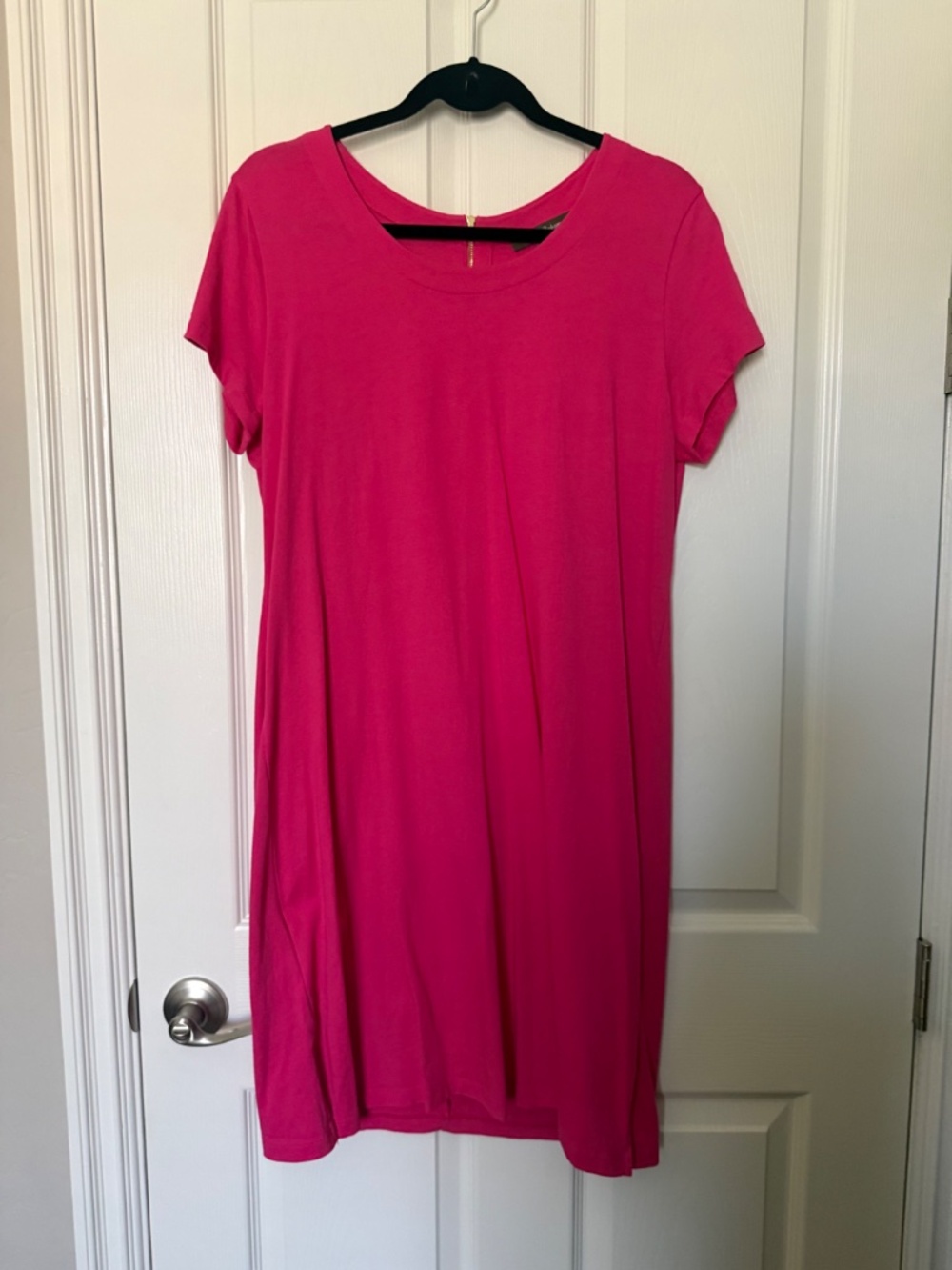 Tommy Bahama Pink Dress with back zipper detail.  Size L
